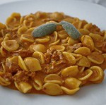 One Pot Pasta - Orecchiettemit Chorizo und Manchego