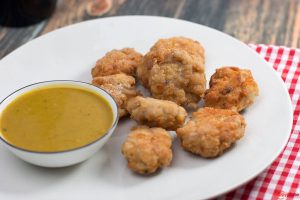 Chicken Nuggets mit selbstgemachter Currysauce